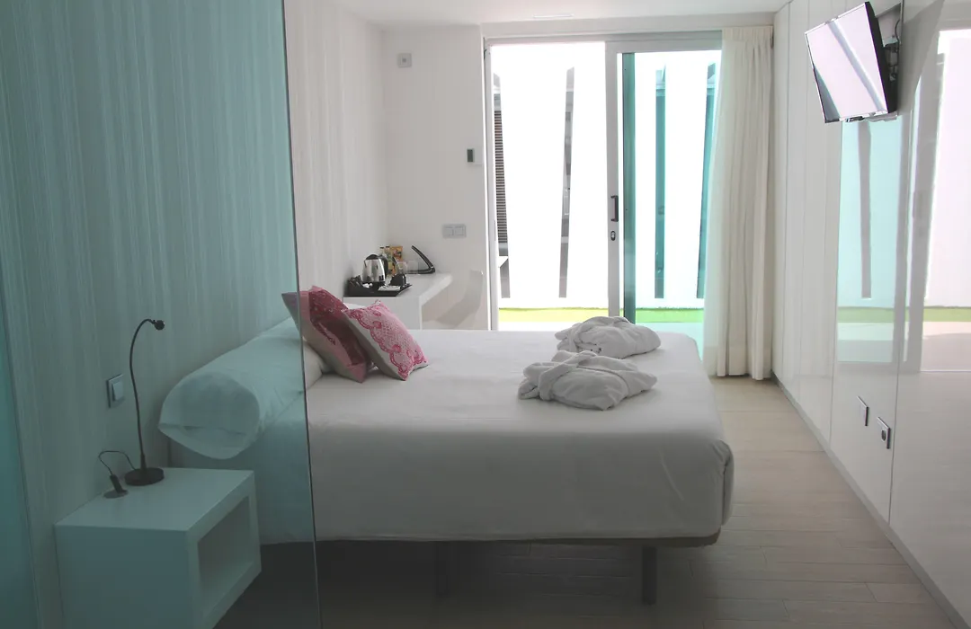 Seven Hotel & Wellness - Gay Men Only-1